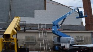 Teen roofer electrocuted