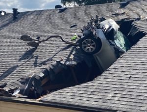 second car crash on roof of veterans hall