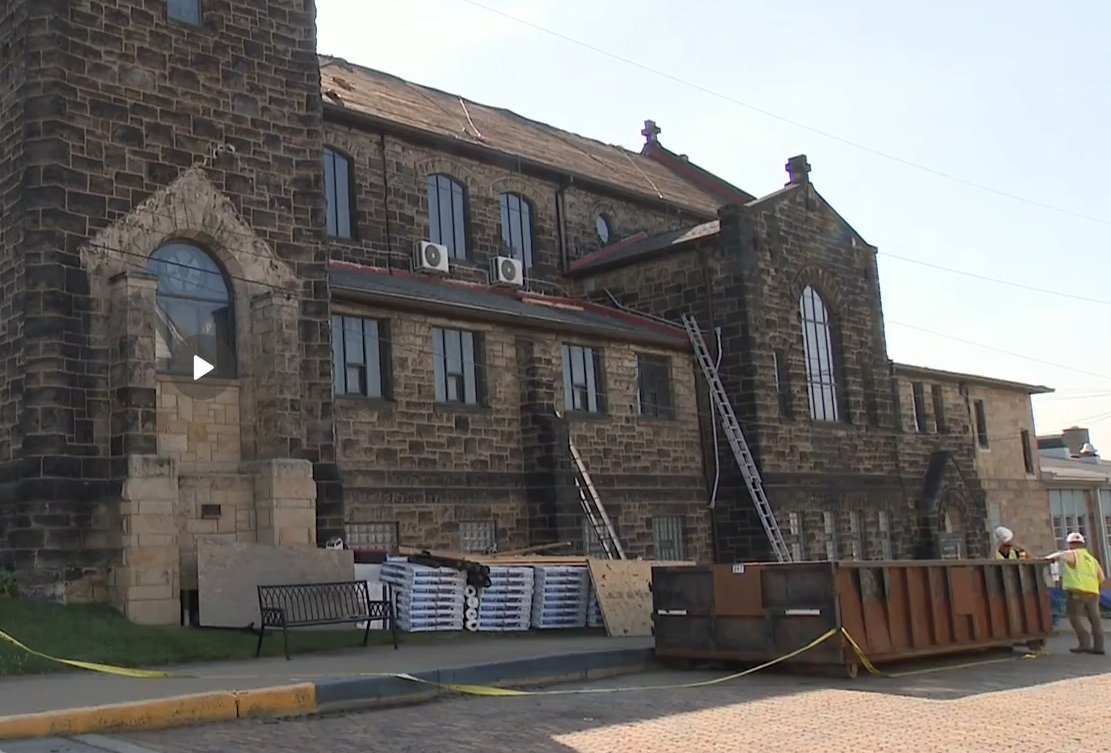 roofer killed, 3 injured